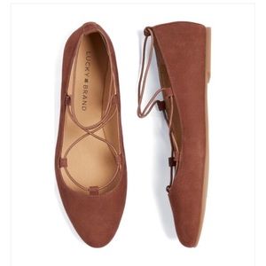 Lucky Brand Aviee Lace Up Flat